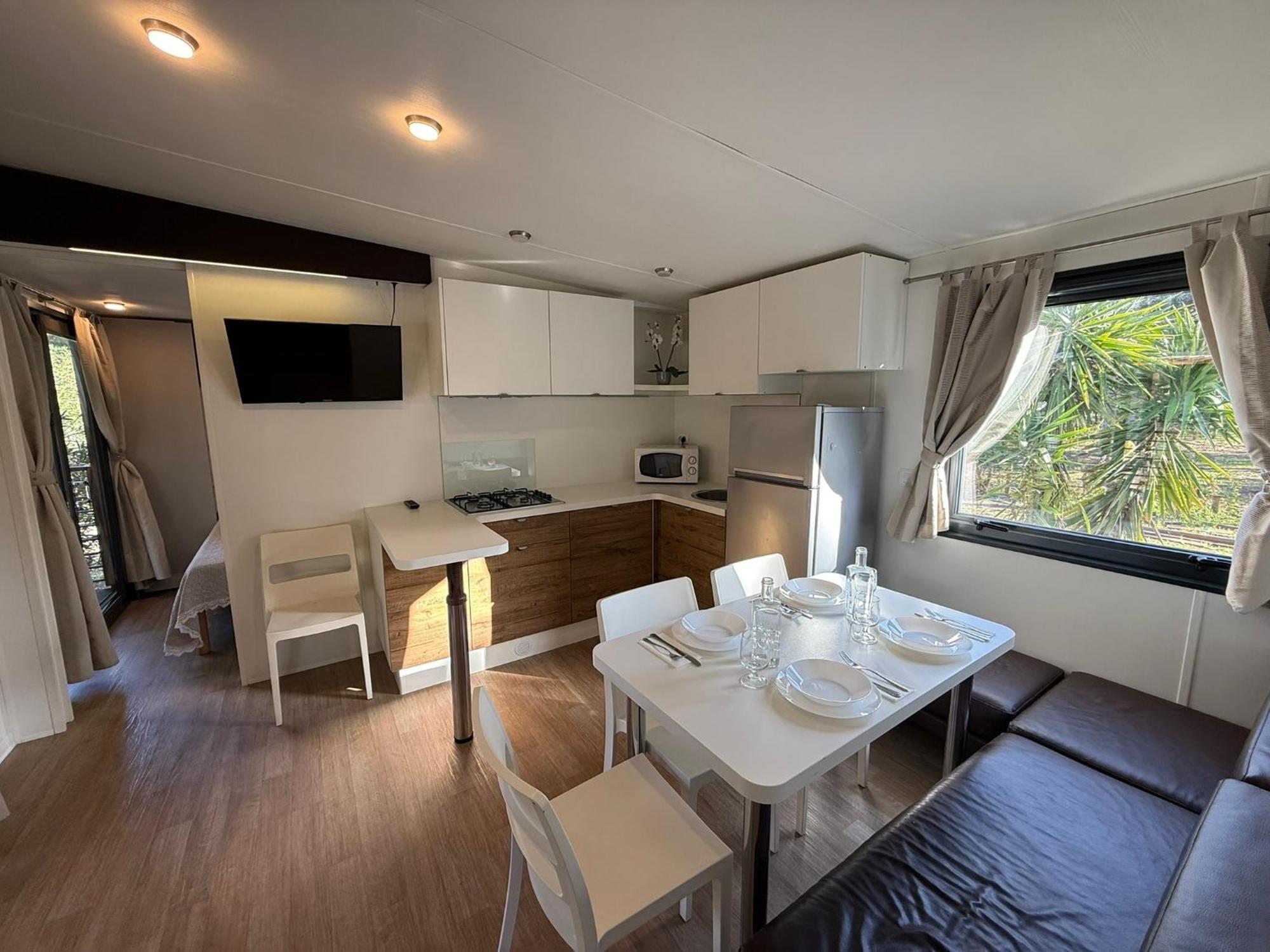 Camping Villaggio Sos Flores 3*